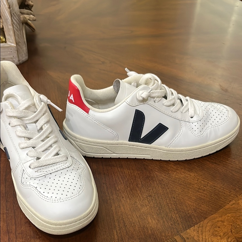 Veja White red and navy Sneakers